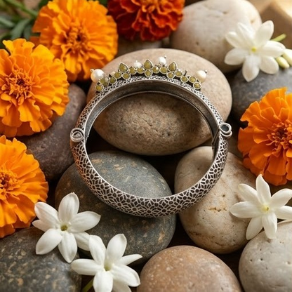 DIVYORO OLIVE STONE PEARL KADA