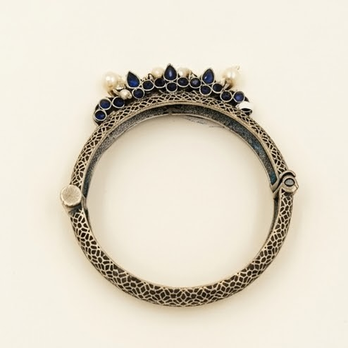DIVYORO BLUE STONE PEARL KADA