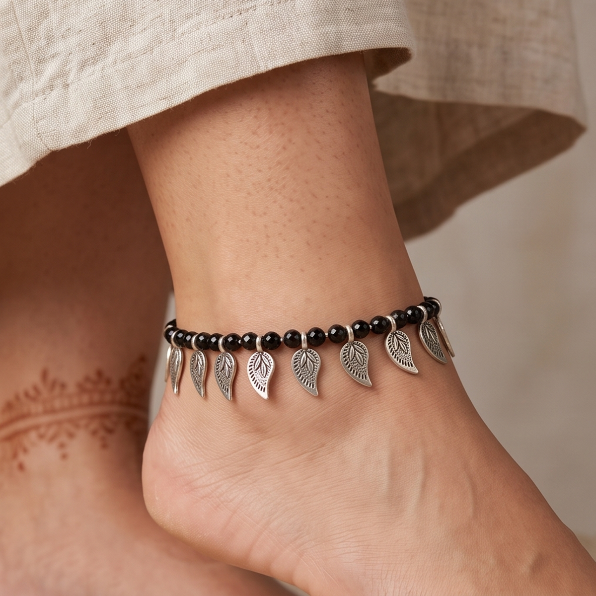 DIVYORO LEAF PAYAL