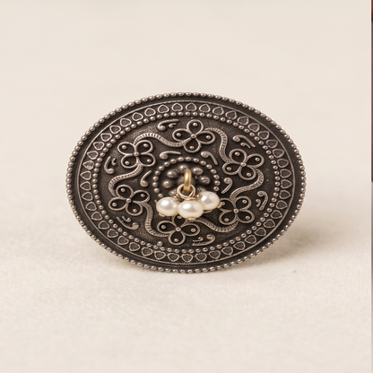 DIVYORO OXIDIZED PEARL STATEMENT HAIR PIN