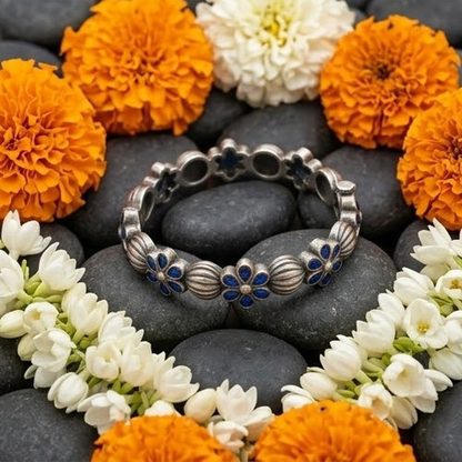 DIVYORO BLUE FLOWER OXIDIZED KADA