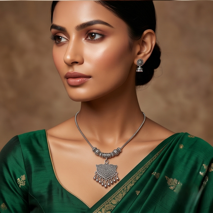 DIVYORO OXIDIZED TEXTURED GHUNGROO PENDANT