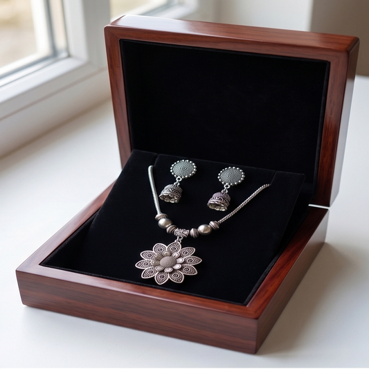 DIVYORO OXIDIZED SILVER FLORAL PENDANT CHAIN SET