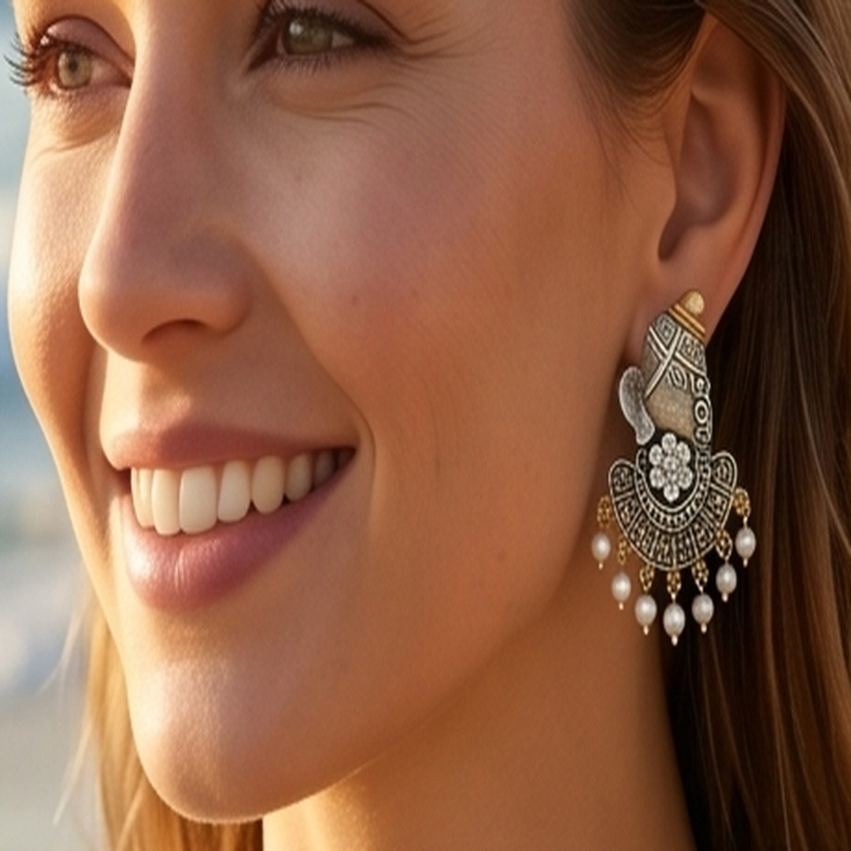 DIVYORO VINTAGE STATEMENT STUDS