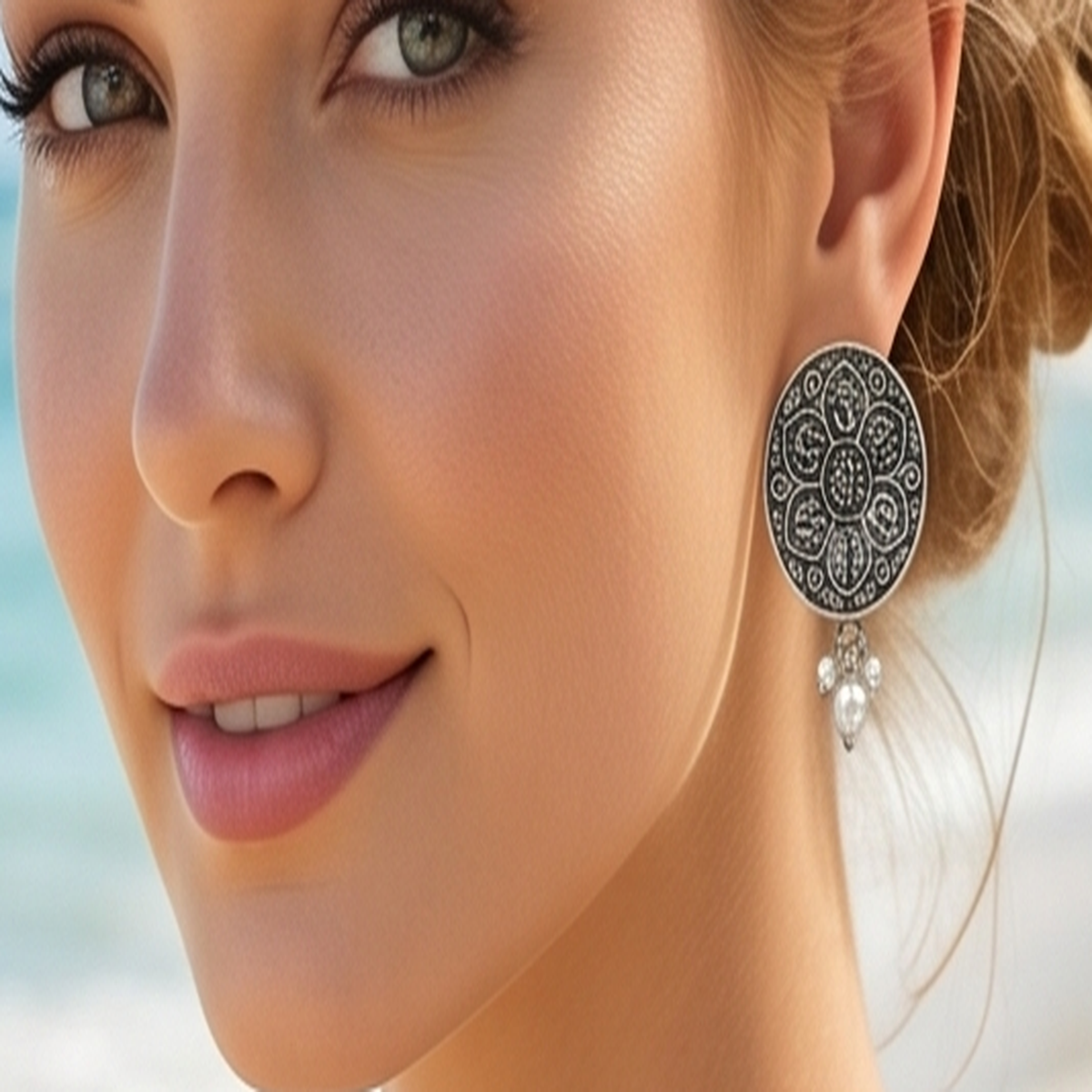DIVYORO OM MANDALA STUDS