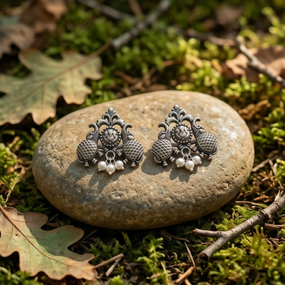 DIVYORO SILVER ETHNIC STUDS