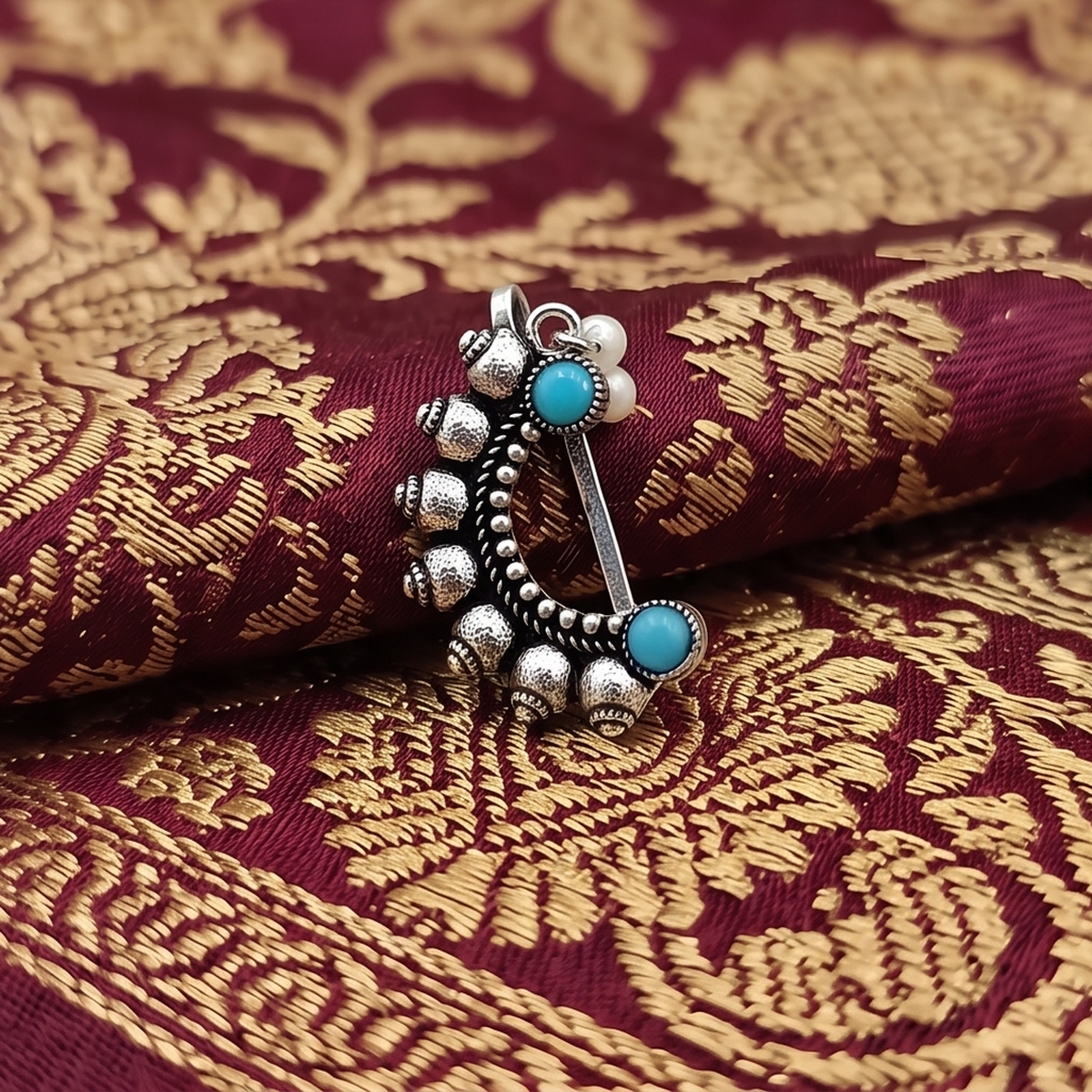 Divyoro Turq-Pearl Vintage Nath