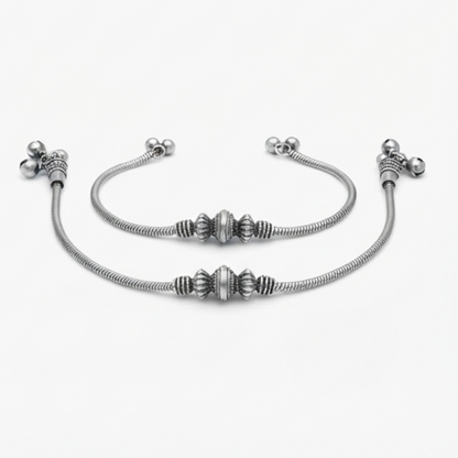 Divyoro Oxidized silver snake chain anklet