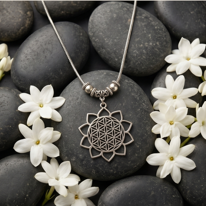 DIVYORO OXIDIZED SILVER FLORAL PENDANT CHAIN SET