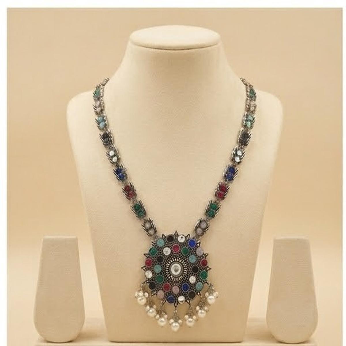 DIVYORO CIRCULAR MEDALLION OXIDIZED NECKLACE WITH MULTI-COLOR STONES AND PEARLS