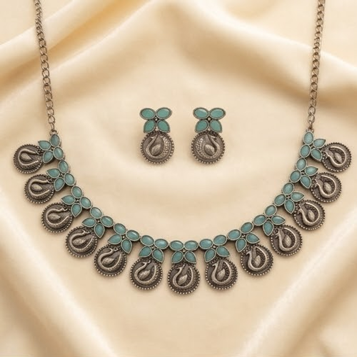 DIVYORO TURQUOISE PEACOCK LINK STATEMENT OXIDIZED NECKLACE