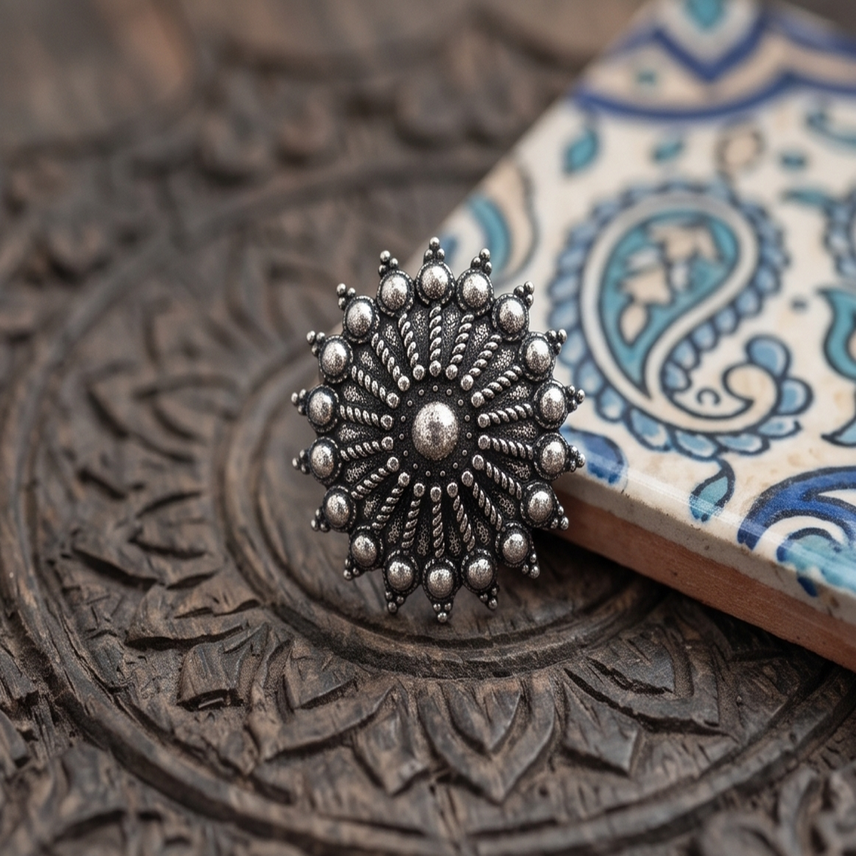 DIVYORO ANTIQUE DISC