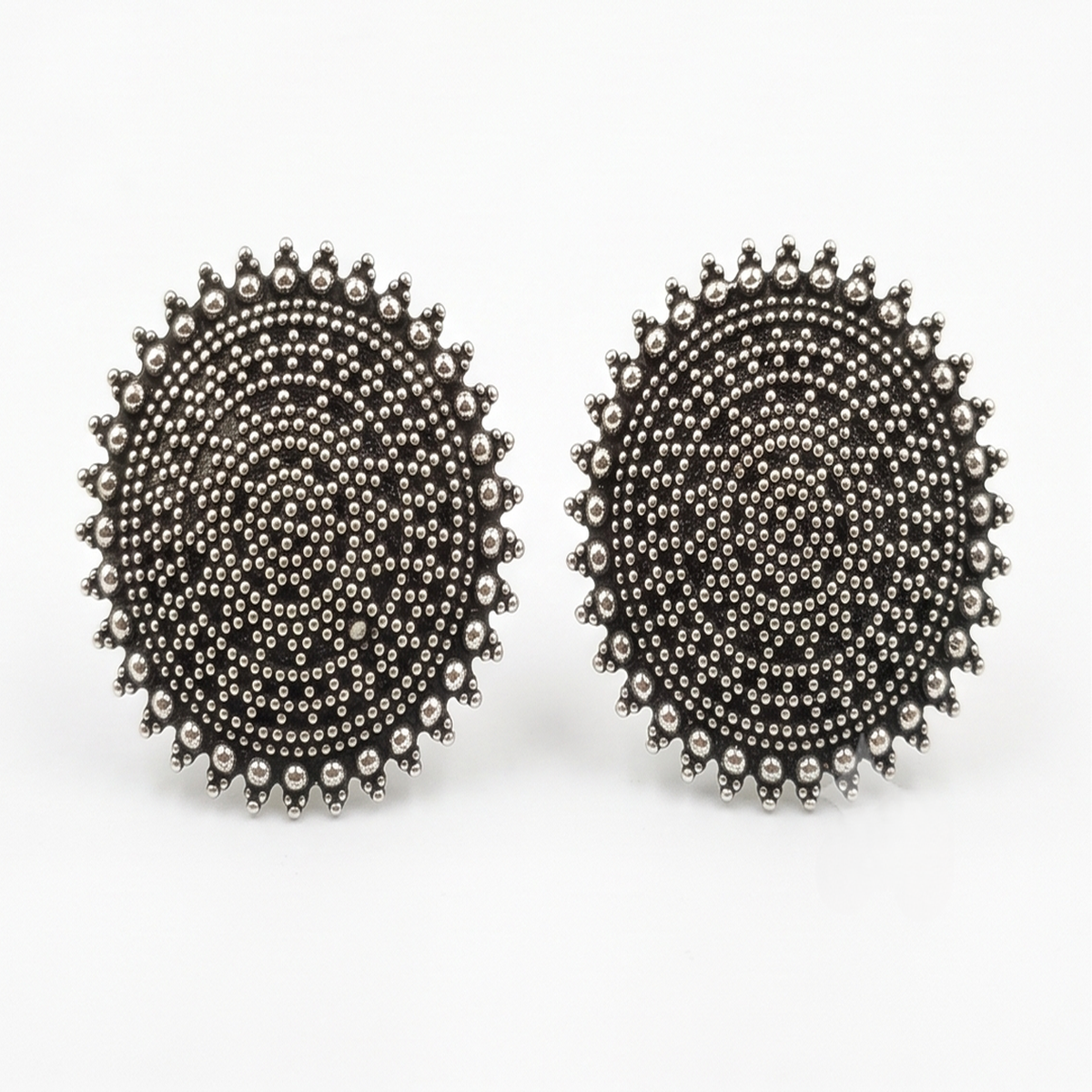 DIVYORO STUDDED DISC