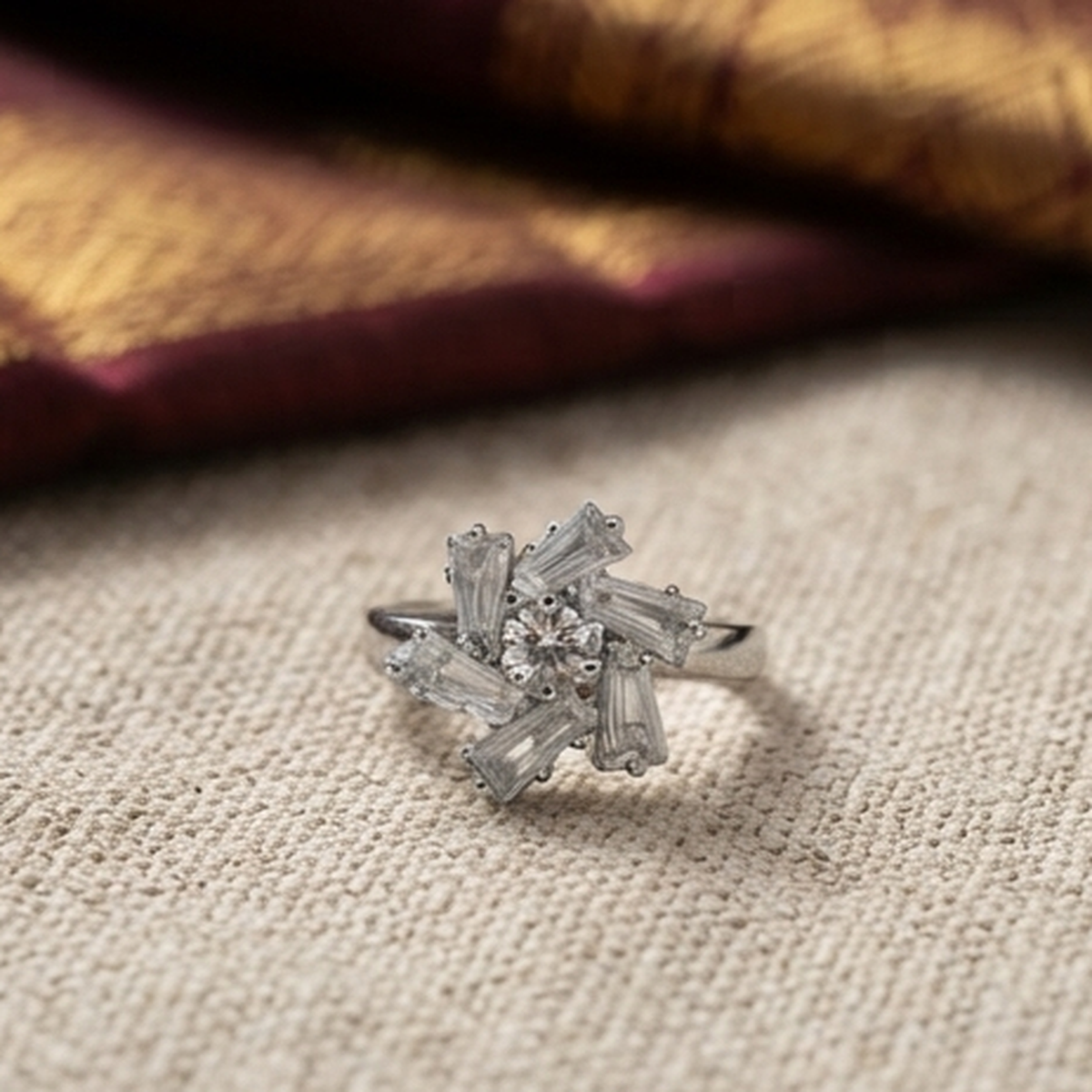 DIVYORO CRYSTAL CLUSTER
