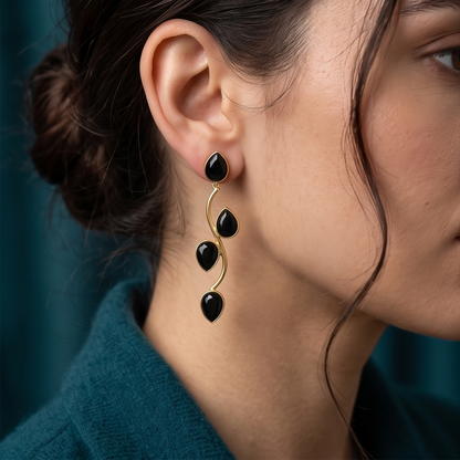 DIVYORO LEAF DANGLE EARRING