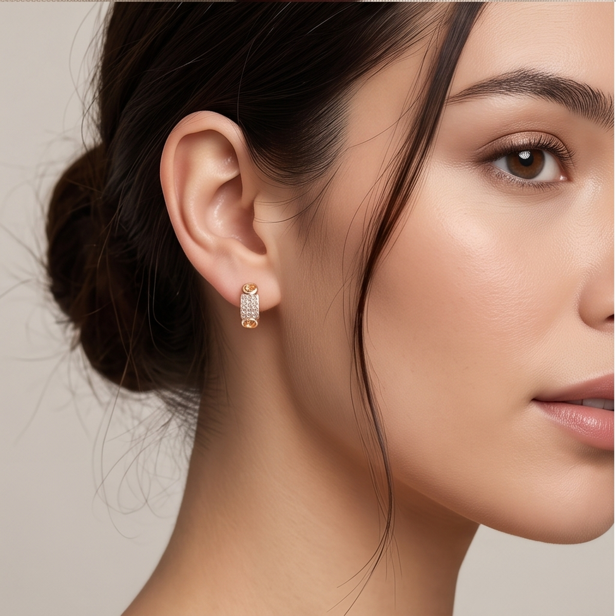 DIVYORO CRYSTAL HOOPS