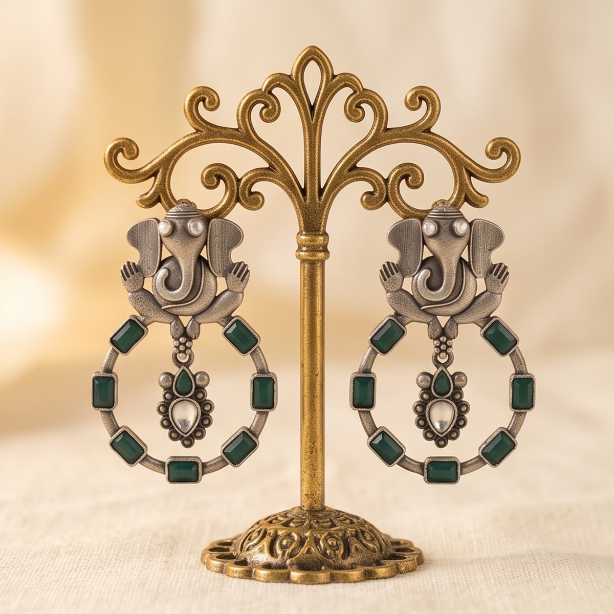 DIVYORO GREEN GANESHA HOOPS