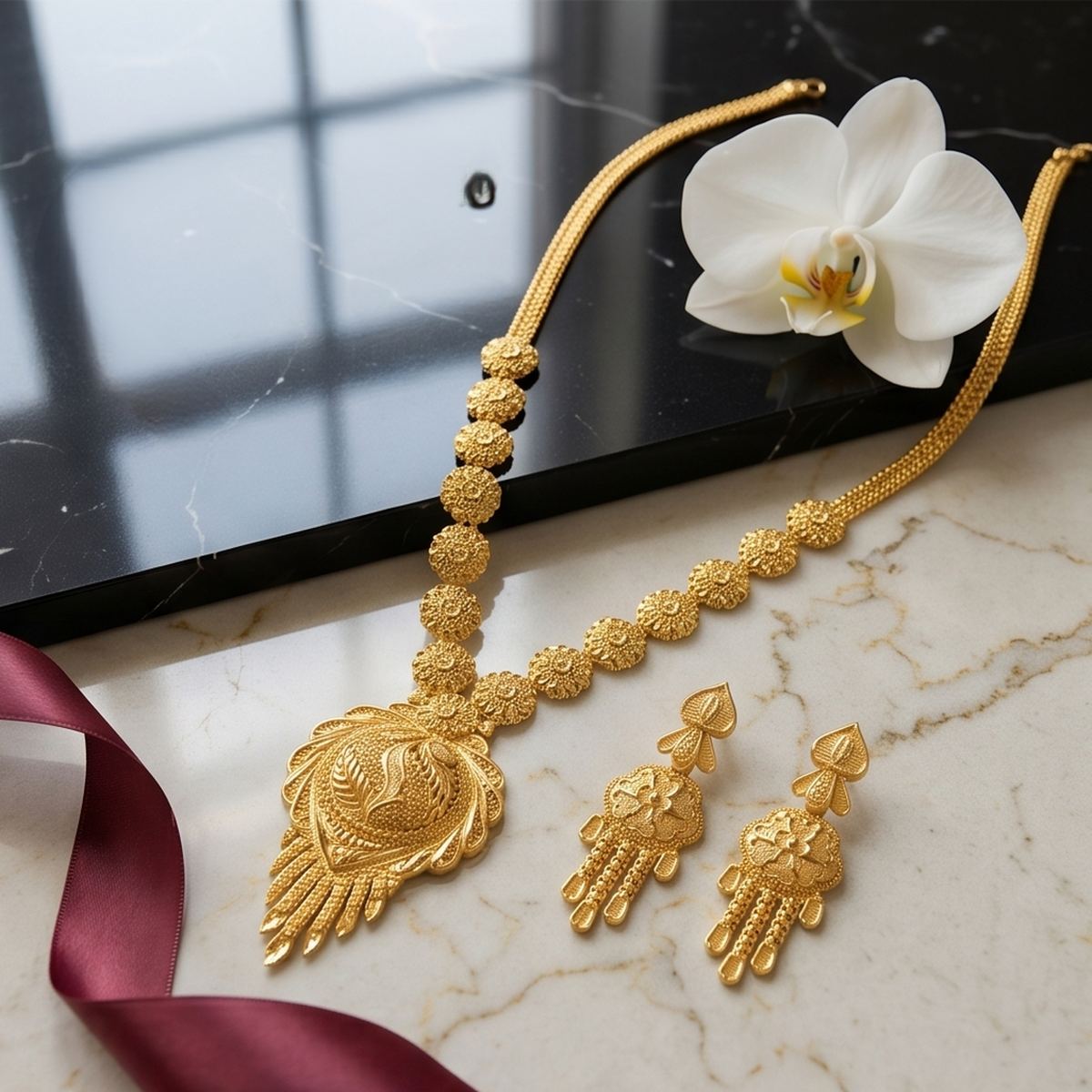 DIVYORO ROYAL FILIGREE STATEMENT SUITE