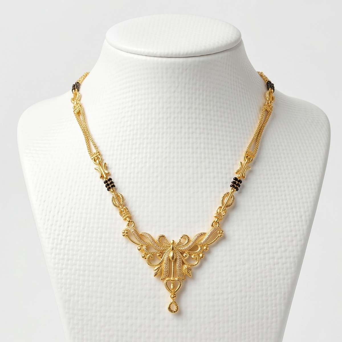 DIVYORO ELEGANT GOLD CHAIN MANGALSUTRA