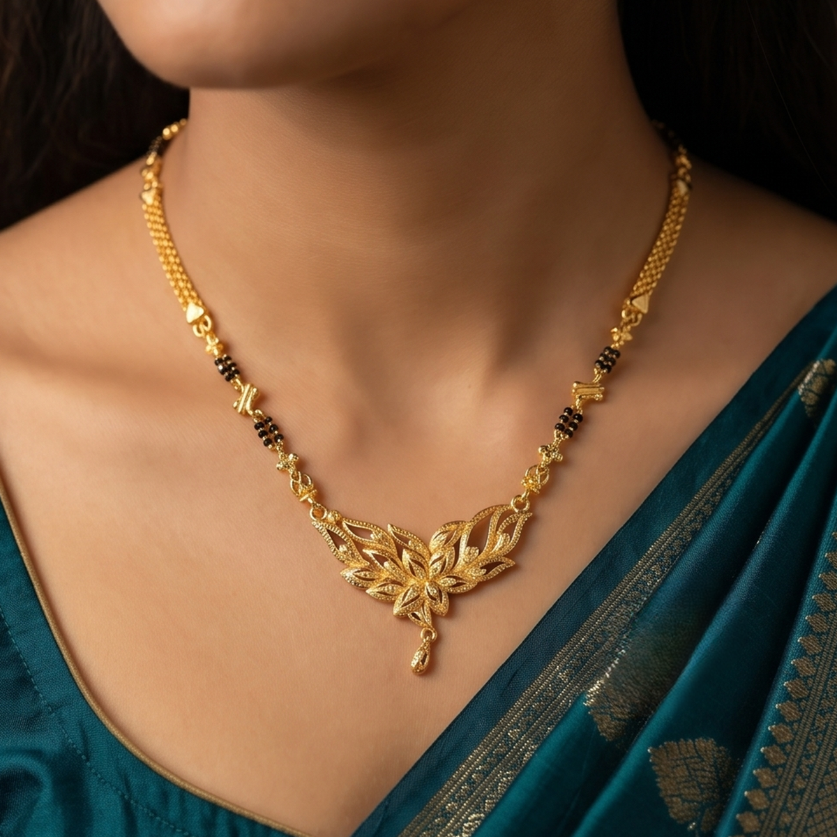 DIVYORO FLORAL GOLD MANGALSUTRA DESIGN