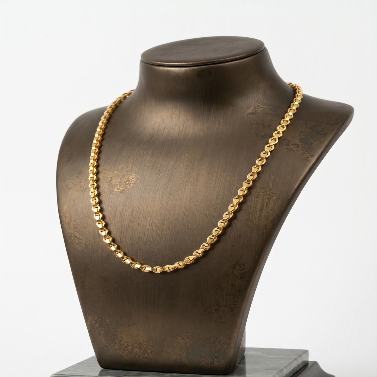 DIVYORO GILDED HERITAGE CHAIN