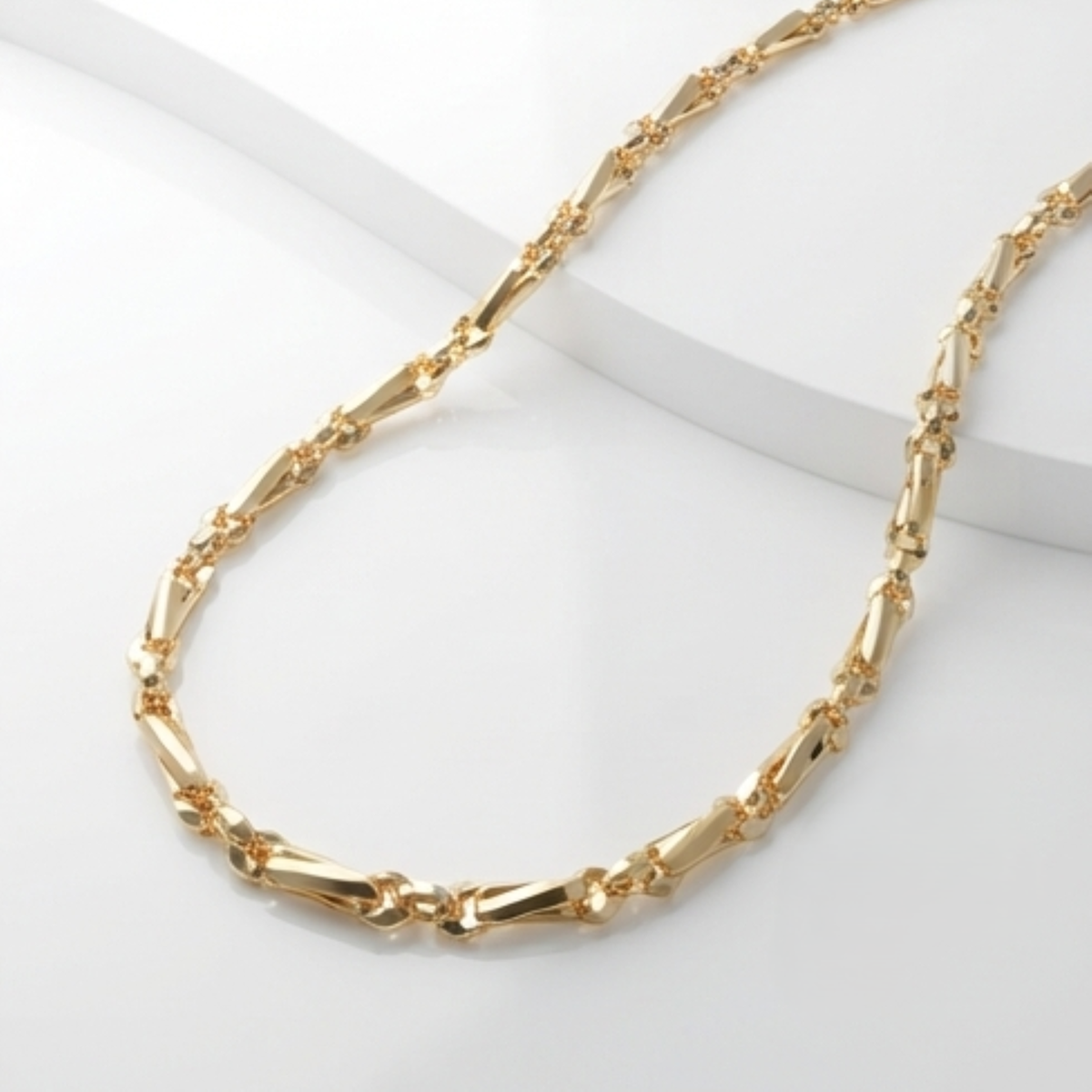 Divyoro Aurelia Chain