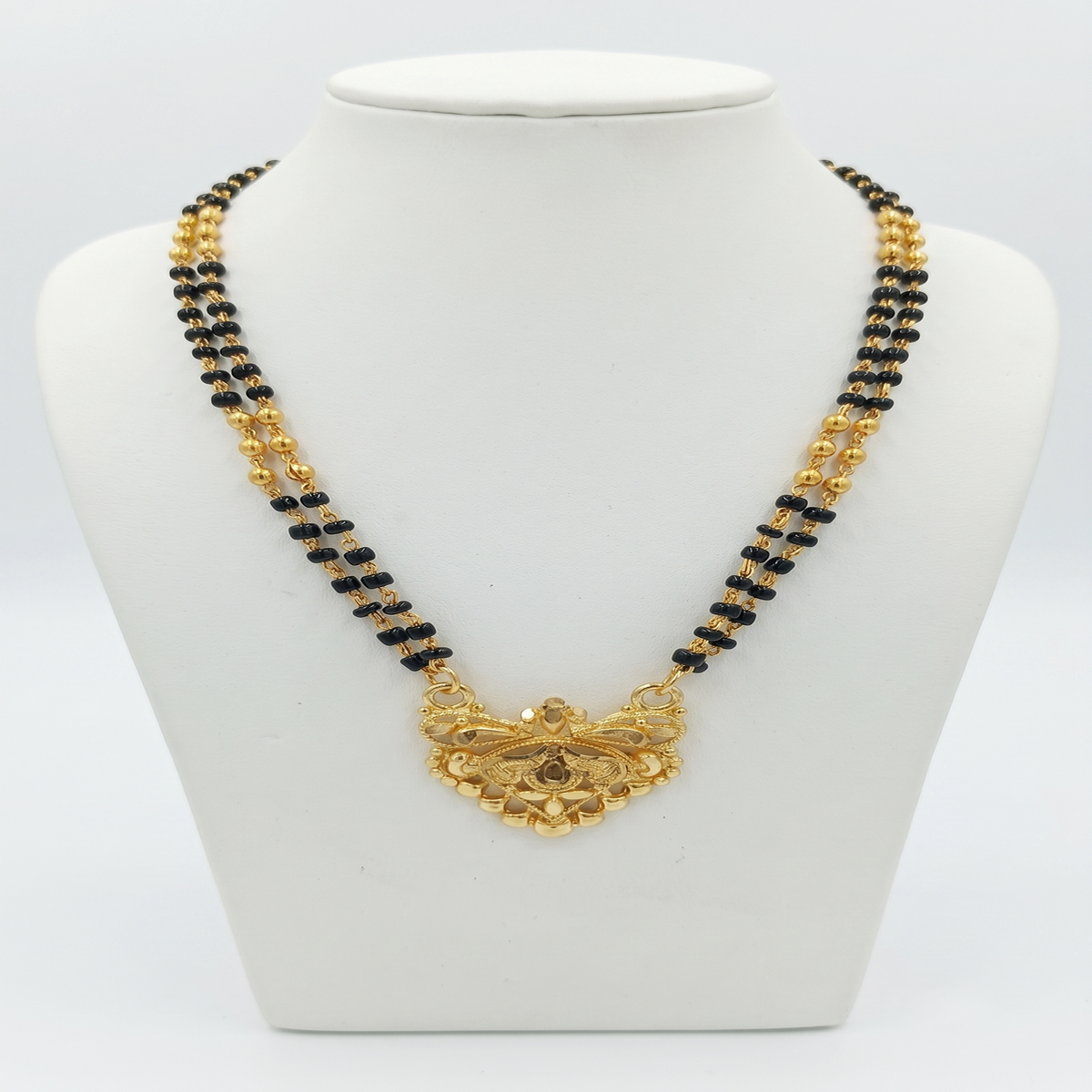 DIVYORO SIMPLE GOLD DESIGN MANGALSUTRA
