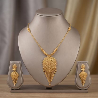 DIVYORO DELICATE PETAL GOLD SET