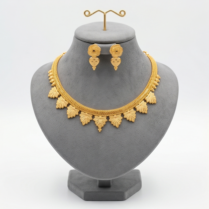 DIVYORO MINIMALIST TEARDROP GOLD SET