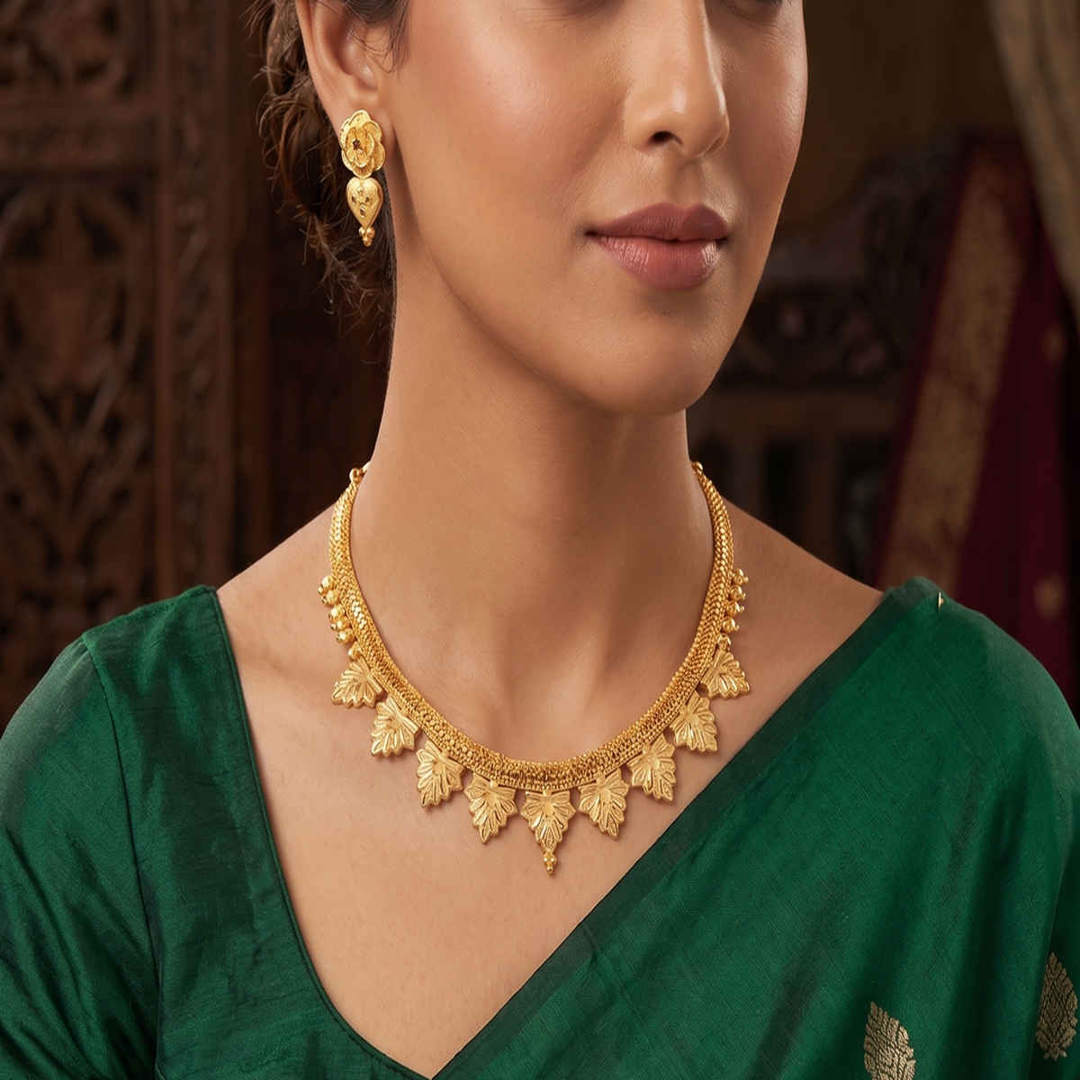 DIVYORO MINIMALIST TEARDROP GOLD SET