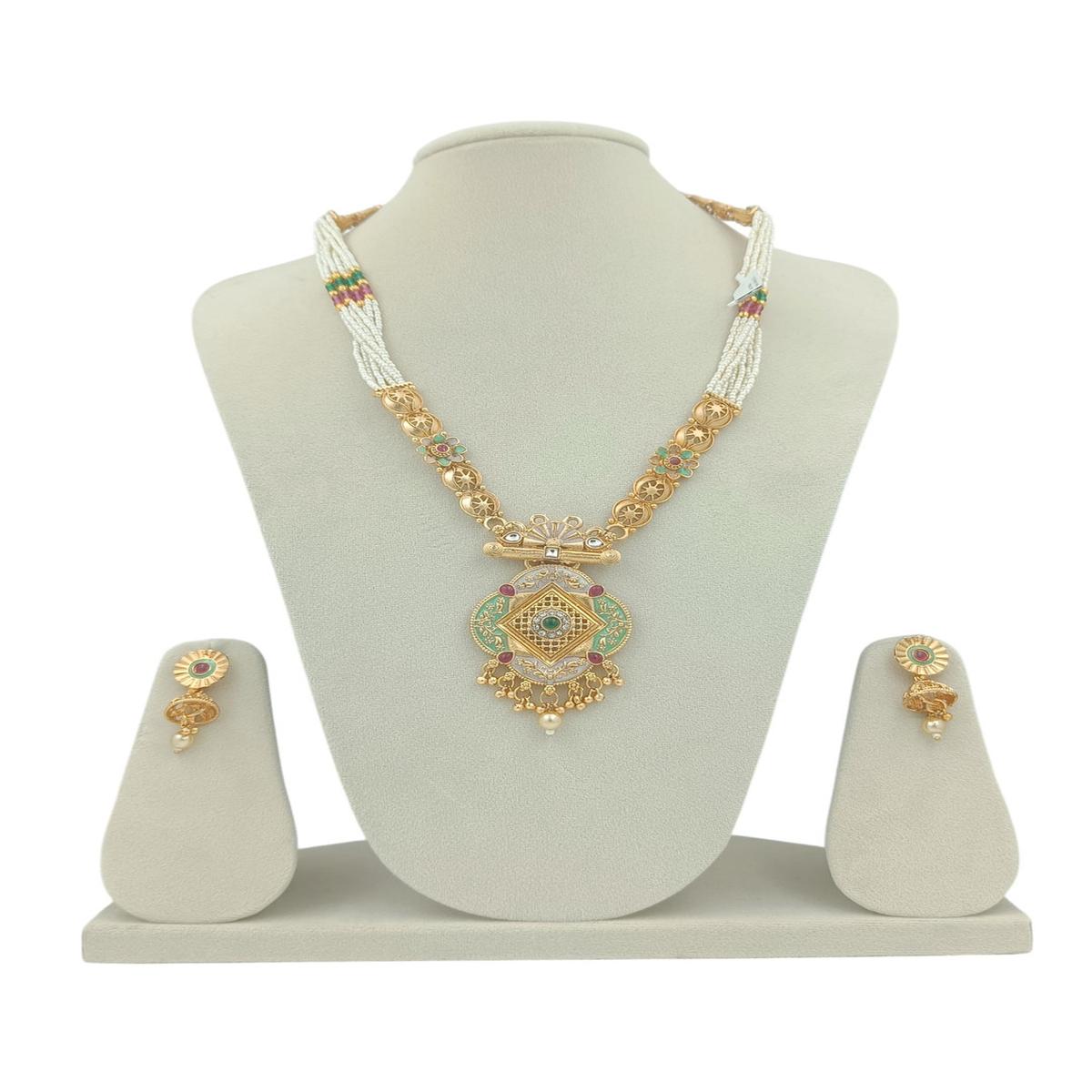 DIVYORO ROYAL LOTUS PENDANT JEWELRY SUITE