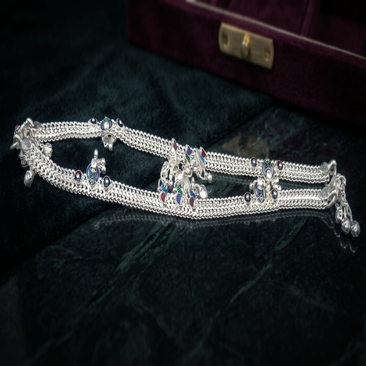 DIVYORO DELICATE SILVER ANKLET WITH MINIMALIST GREEN STONE EMBELLISHMENTS