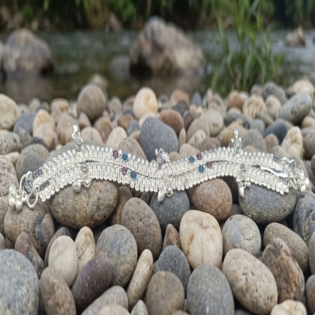 DIVYORO ELEGANT MULTI-STRAND SILVER ANKLET WITH DETAILED FILIGREE ELEMENTS