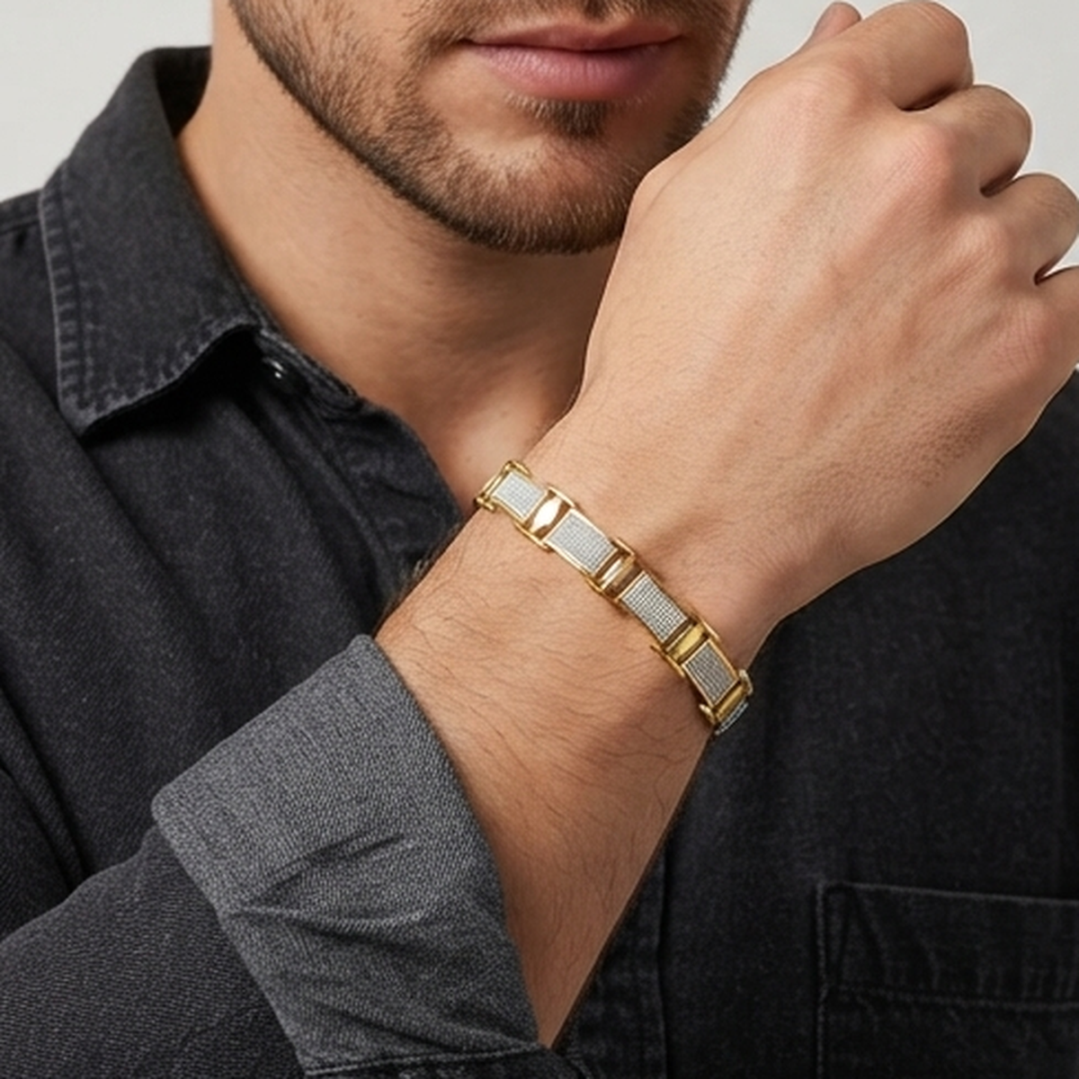 DIVYORO MEN'S GOLD AND SILVER TONE TEXTURED LINK BRACELET