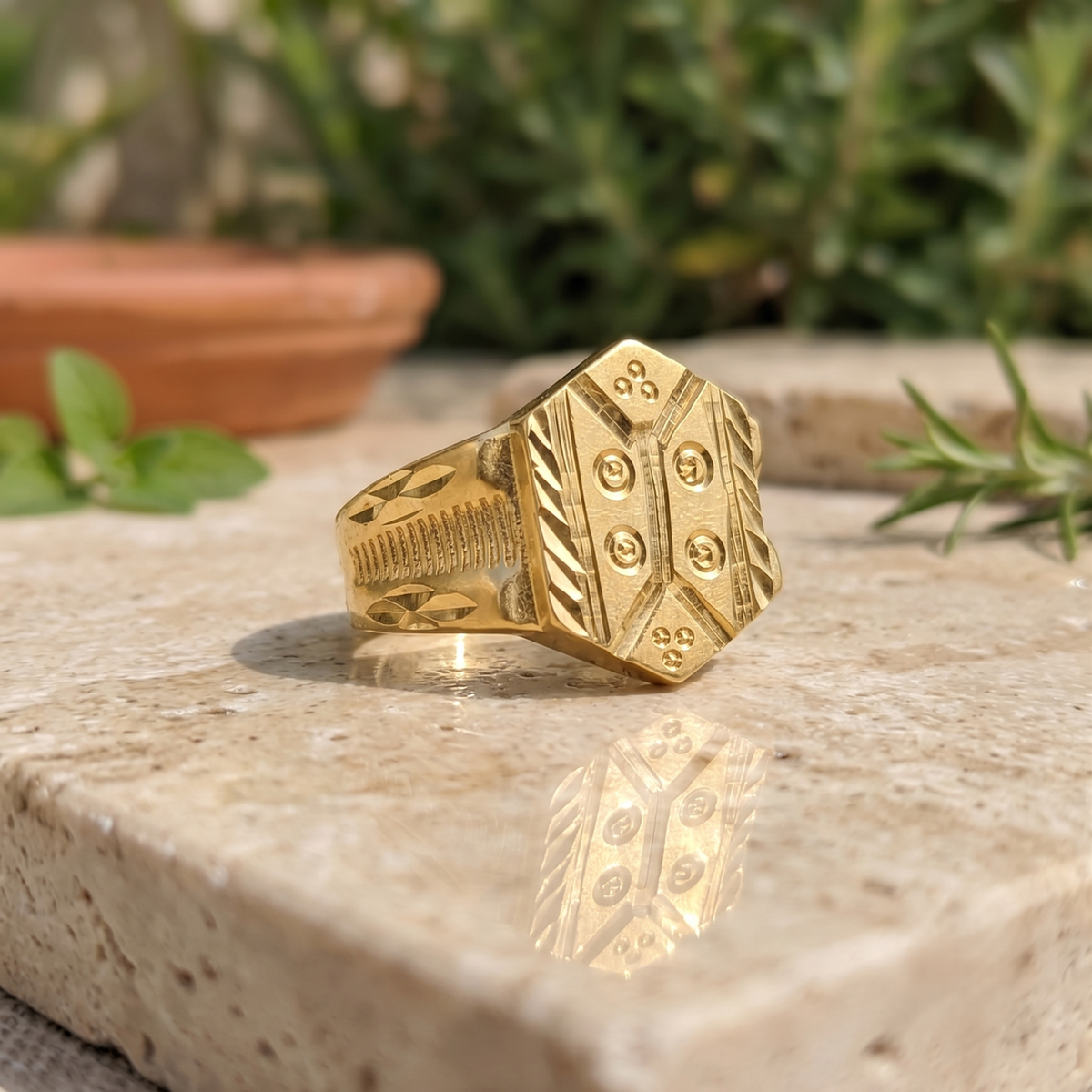 DIVYORO GOLD HEXAGONAL CHEVRON & DOT ENGRAVED RINGS
