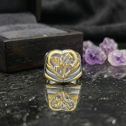 DIVYORO TWO-TONE RADIANT HEART FLORAL SIGNET