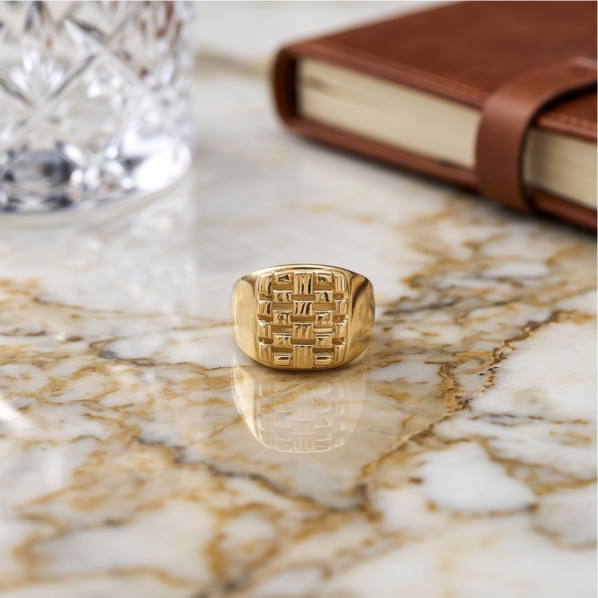 DIVYORO WOVEN LATTICE GOLD RING