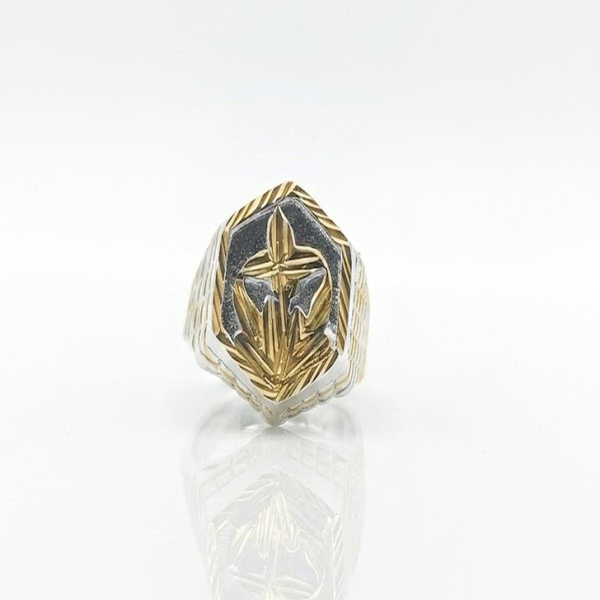 DIVYORO HEXAGONAL FLORAL-RELIEF SIGNET RING