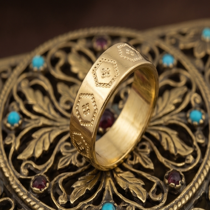 DIVYORO HEXAGONAL MOTIF BAND
