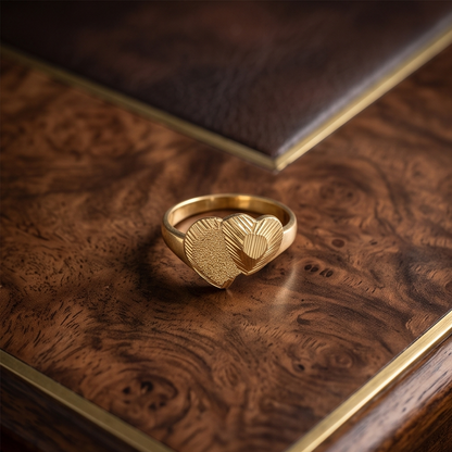 DIVYORO DOUBLE HEART RING