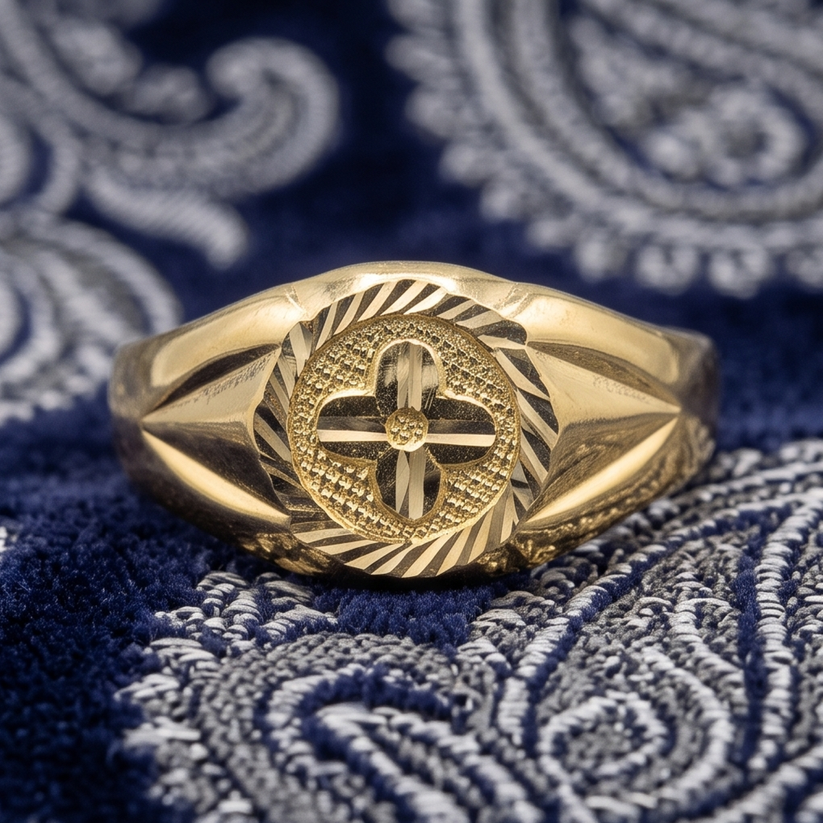 DIVYORO FLORAL EMBLEM BAND