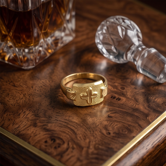 DIVYORO TEXTURED CROSS RING