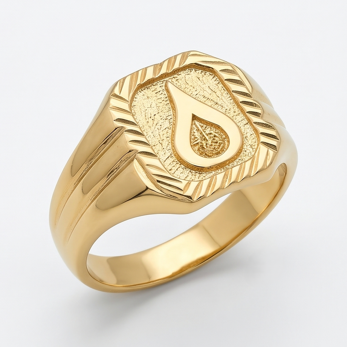 DIVYORO TEARDROP EMBLEM RING