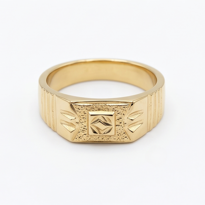 DIVYORO TEXTURED SQUARE RING