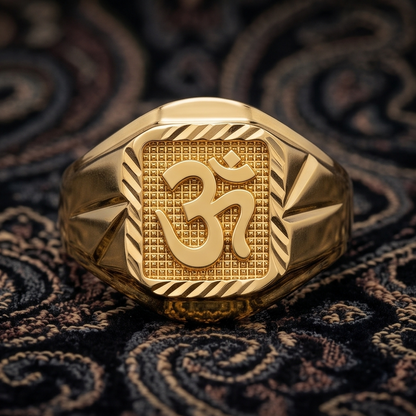 DIVYORO GEOMETRIC TEXTURED GOLD RING