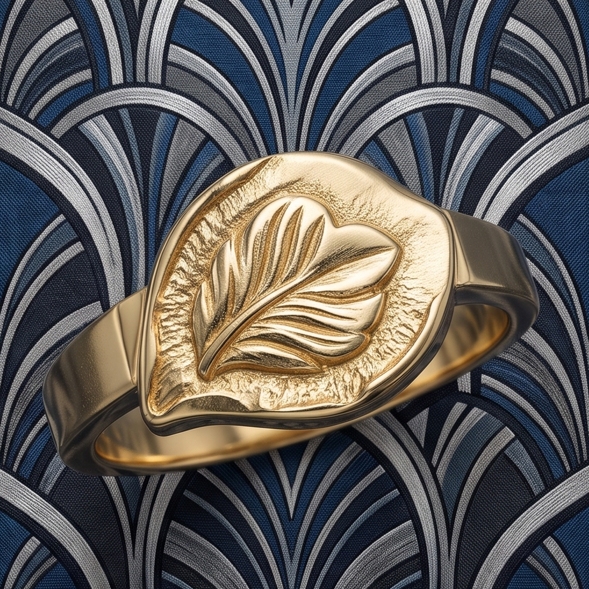 DIVYORO RADIANT STARBURST GOLD RING