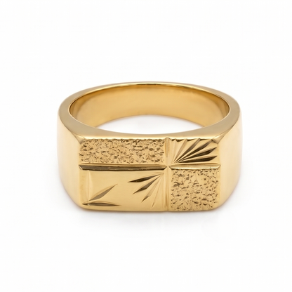 DIVYORO SACRED GOLD SIGNET RING