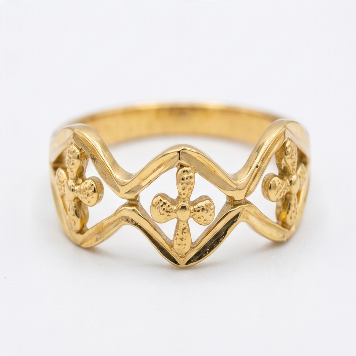 DIVYORO FEMALE FLORAL BAND RING