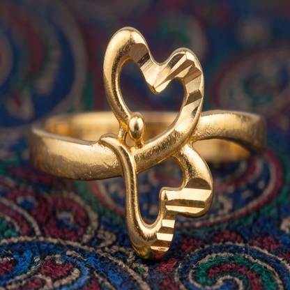 DIVYORO ABSTRACT HEART-LOOP GOLD RING