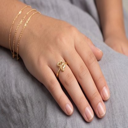 DIVYORO ABSTRACT HEART-LOOP GOLD RING